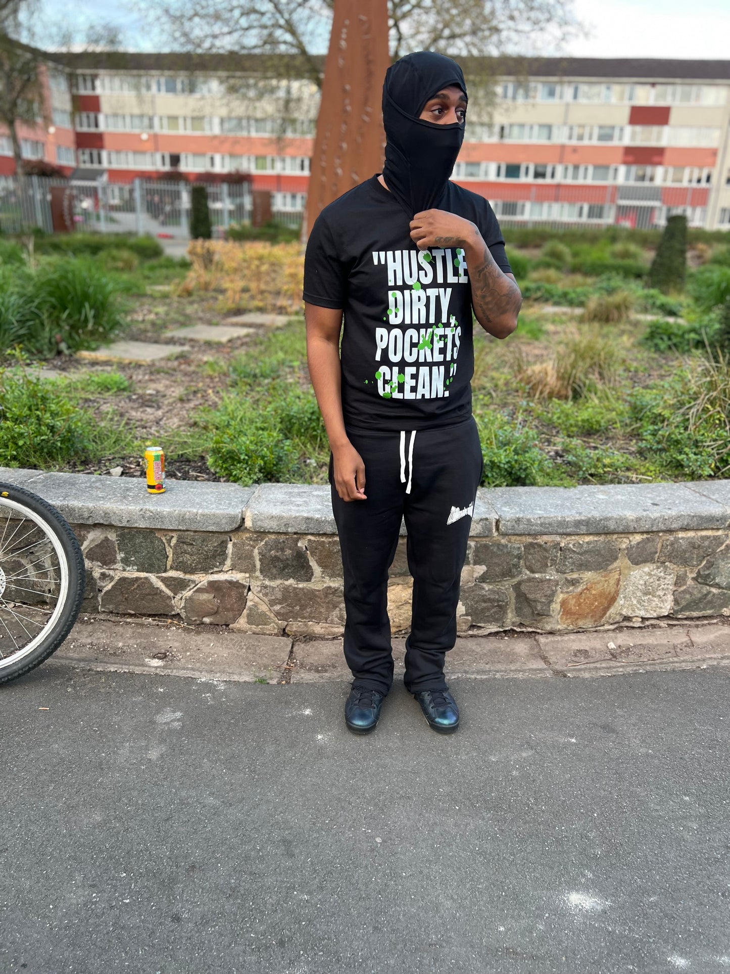 DIRTY MILLIONAIRE TEE